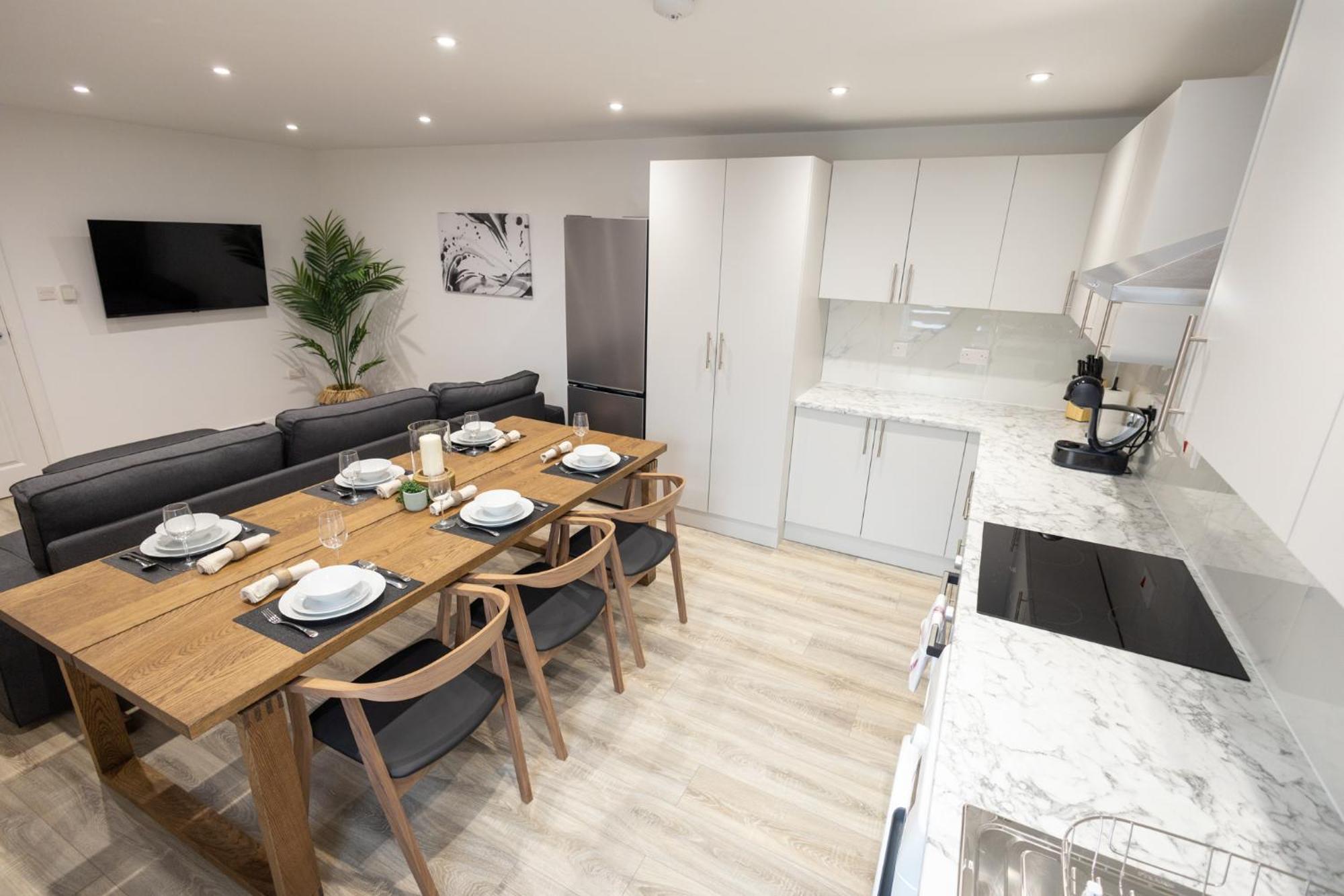 Contemporary 3Br Flat In Watford Appartement Watford  Buitenkant foto